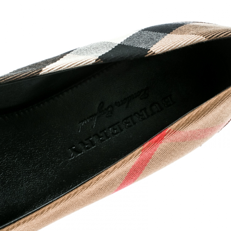 Pre Owned Burberry Beige Nova Check Canvas and Brown Leather Buckle Detail Ballet Flats Size 38