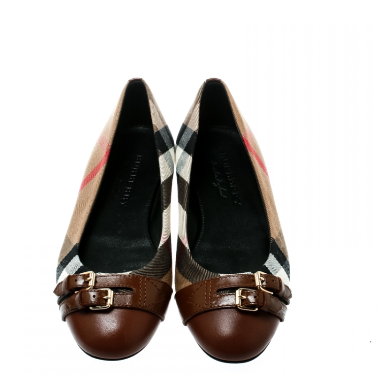 Pre Owned Burberry Beige Nova Check Canvas and Brown Leather Buckle Detail Ballet Flats Size 38