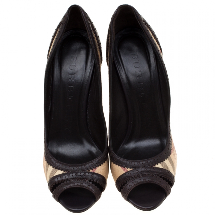 Pre Owned Burberry Beige Haymarket Check Canvas And Brown Brogue Leather Trim Peep Toe Pumps Size 40