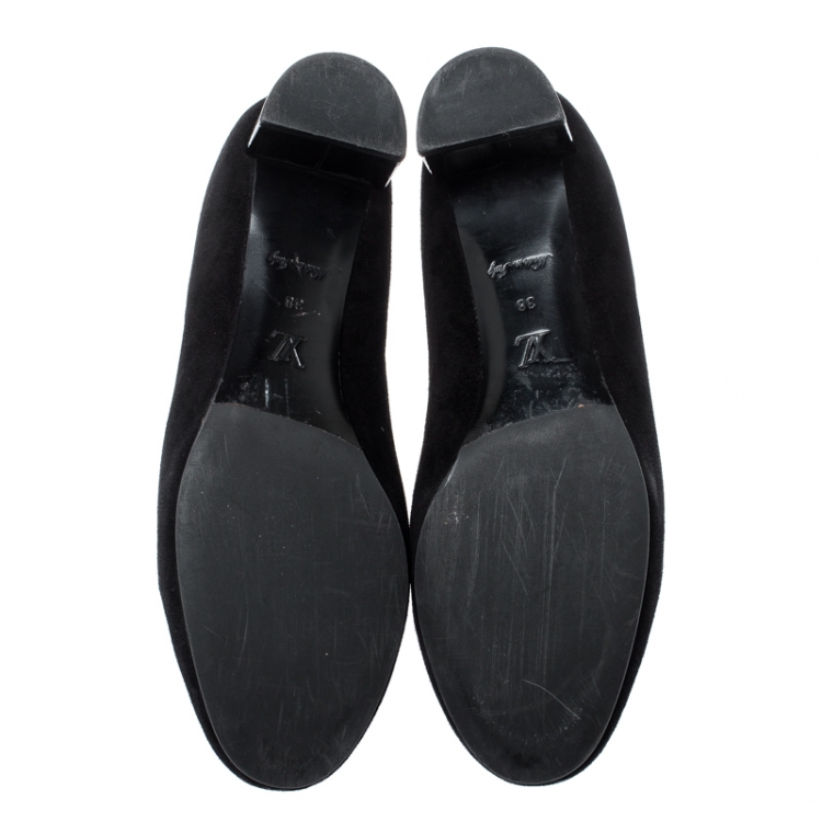Pre Owned Louis Vuitton Black Suede Uniform Pumps Size 38