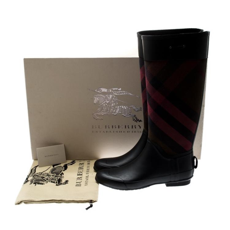 Pre Owned Burberry Rubber And Beat Check Fabric Rain Boots Size 38