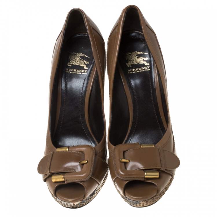 Pre Owned Burberry Brown Leather Buckle Detail Peep Toe Studded Platform Pumps Size 37