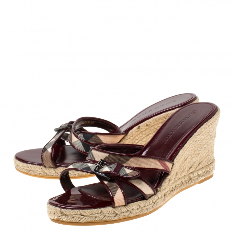 Pre Owned Burberry Burgundy Patent Leather And Nova Check Canvas Espadrille Wedge Sandals Size 40