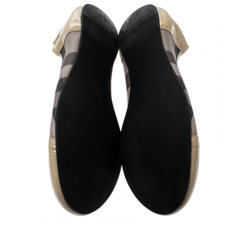 Pre Owned Burberry Patent Leather And Nova Check Canvas Scrunch Ballet Flats Size 41