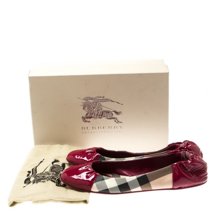 Pre Owned Burberry Burgundy Patent Leather and PVC Nova Check Soft Bellerina Flats Size 41
