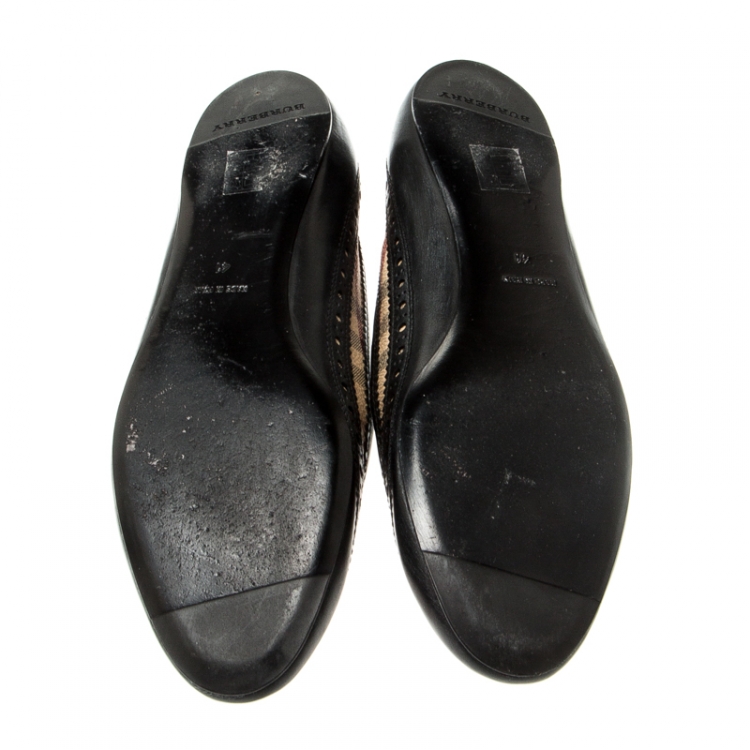 Pre Owned Burberry Black Brogue Leather And Haymarket Check PVC Tudor Ballet Flats Size 41