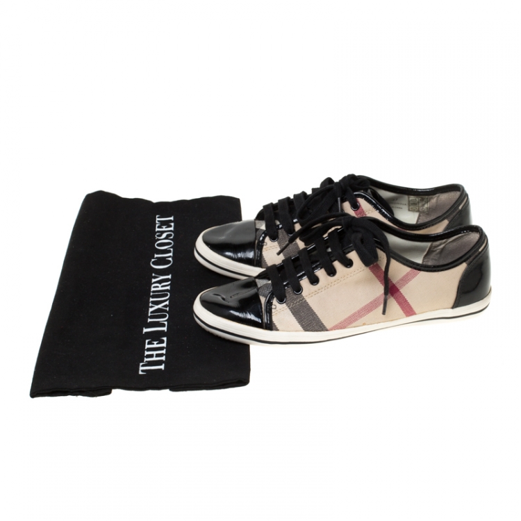 Pre Owned Burberry Beige/Black Nova Check Canvas and Patent Leather Lace Up Sneakers Size 37