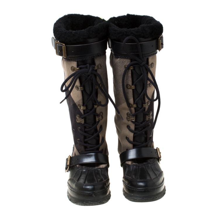 Pre Owned Burberry Black Leather And Brown Mega Check Canvas Lace Up Fur Lined High Weather Boots Size 35