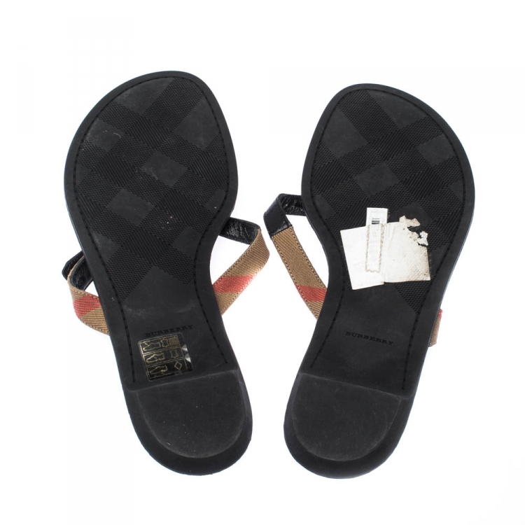 Pre Owned Burberry Black Leather and Canvas Masie Belted Check Thong Sandals Size 37