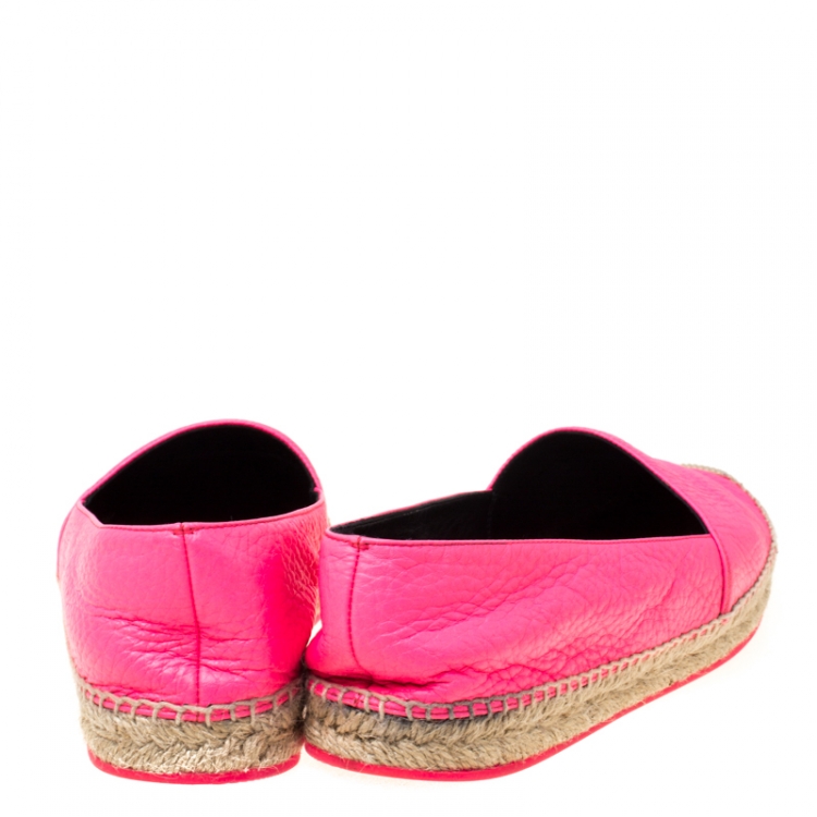 Pre Owned Burberry Neon Pink Leather Hodgeson Logo Slip On Espadrilles Size 39