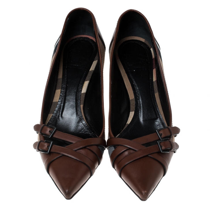 Pre Owned Burberry Brown Housecheck Canvas and Leather Pointed Toe Buckle Pumps Size 39.5