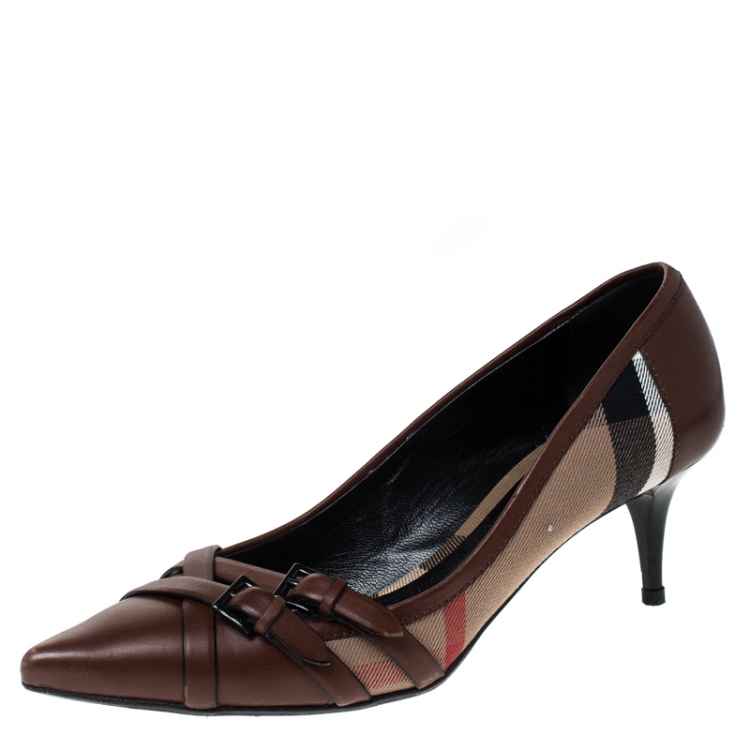 Pre Owned Burberry Brown Housecheck Canvas and Leather Pointed Toe Buckle Pumps Size 39.5