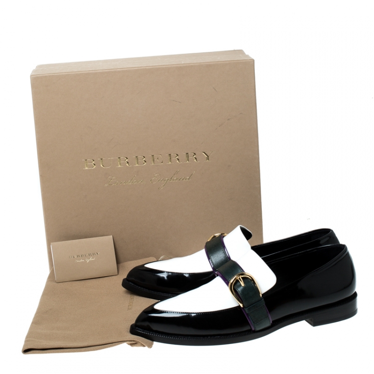 Pre Owned Burberry Monochrome Leather Buckle Slip On Loafers Size 39.5