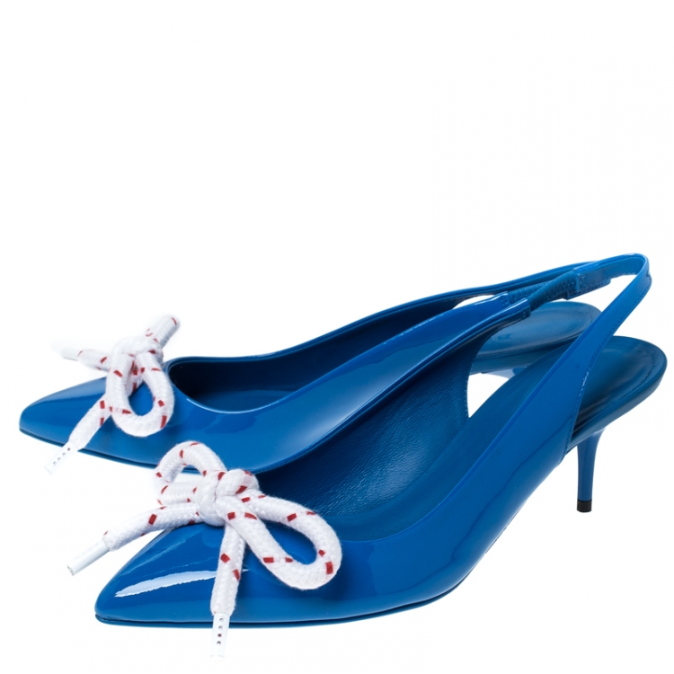 مملوكة مسبقًا Burberry Blue Patent Leather Fink Slingback Sandals Size 37.5