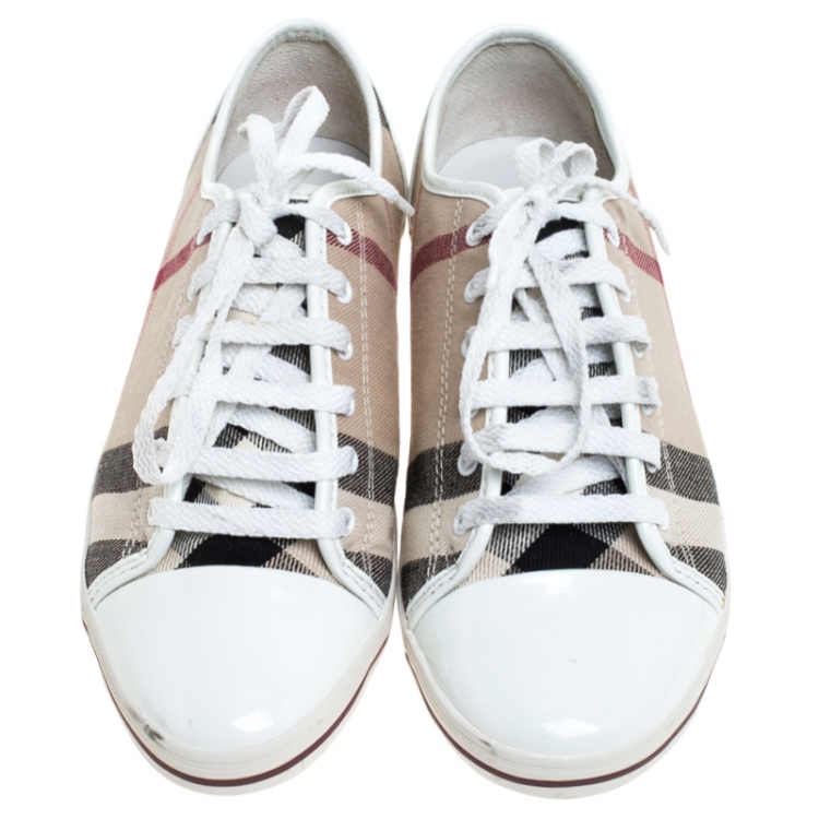 Pre Owned Burberry Beige Nova Check Canvas And White Patent Leather Cap Toe Lace Up Sneakers Size 39