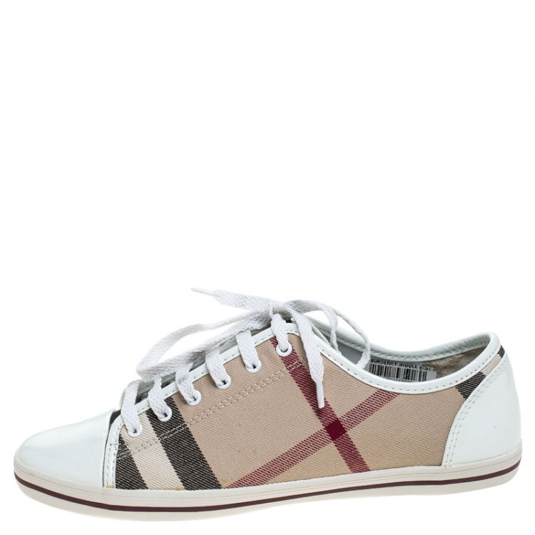 Pre Owned Burberry Beige Nova Check Canvas And White Patent Leather Cap Toe Lace Up Sneakers Size 39