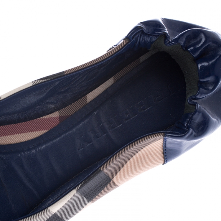 Pre Owned Burberry Blue Patent Leather And Nova Check Canvas Scrunch Ballet Flats Size 39