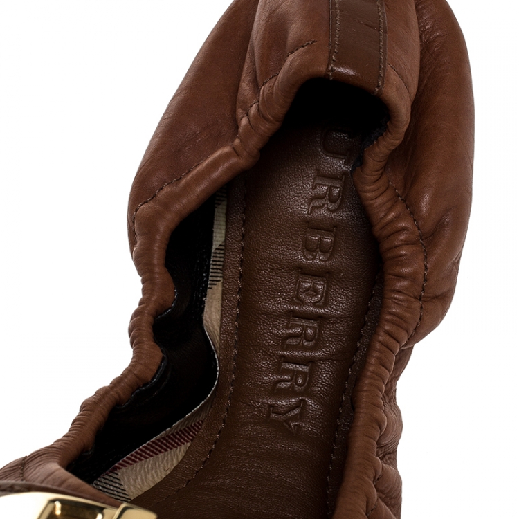 Pre Owned Burberry Tan Nova Check PVC and Leather Drayton Twistlock Scrunch Ballerina Flats Size 35
