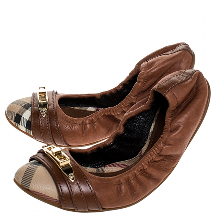 Pre Owned Burberry Tan Nova Check PVC and Leather Drayton Twistlock Scrunch Ballerina Flats Size 35