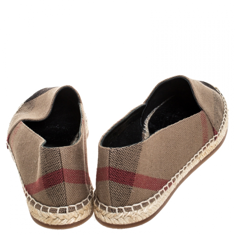Pre Owned Burberry Beige Hodgeson Check Canvas Slip On Espadrilles Size 37
