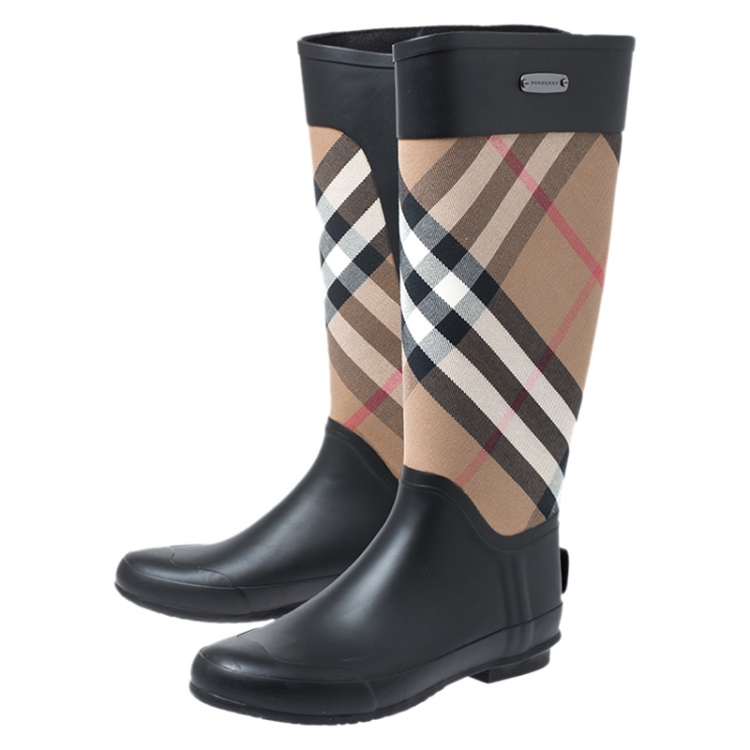 Pre Owned Burberry Beige House Check Canvas and Black Rubber Rain Boots Size 39