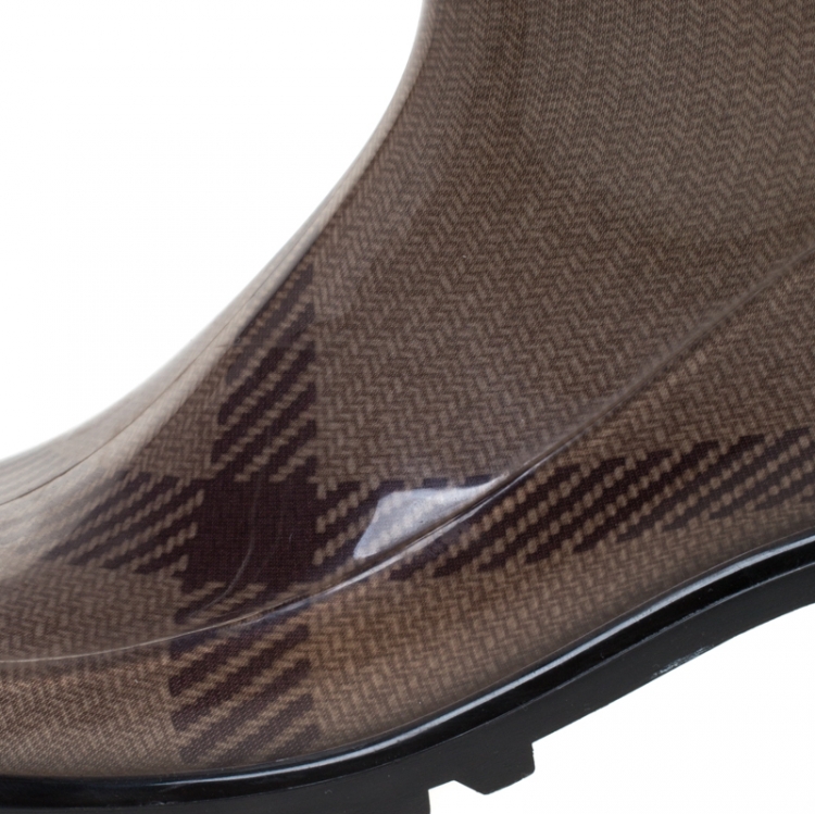 Pre Owned Burberry Beige/Brown Rubber Rain Boots Size 40