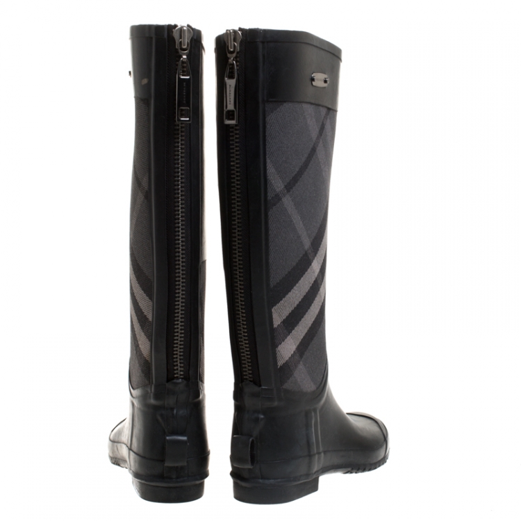 Pre Owned Burberry Black/Grey Smoke House Check Fabric and Rubber Zip Rain Boots Size 38