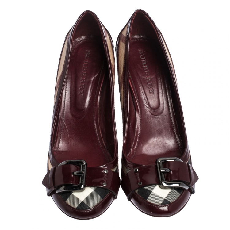Pre Owned Burberry Burgundy/Beige House Check Canvas and Patent Leather Buckle Peep Toe Pumps Size 40