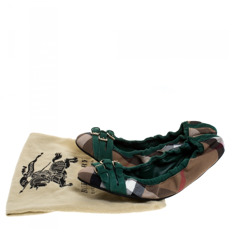 Pre Owned Burberry Beige Nova Check Canvas And Green Suede Buckle Ballet Flats Size 38