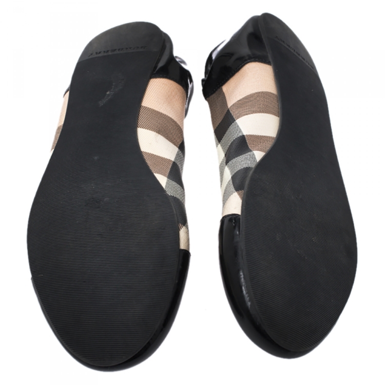 Pre Owned Burberry Black Patent Leather And Nova Check Canvas Scrunch Ballet Flats Size 40