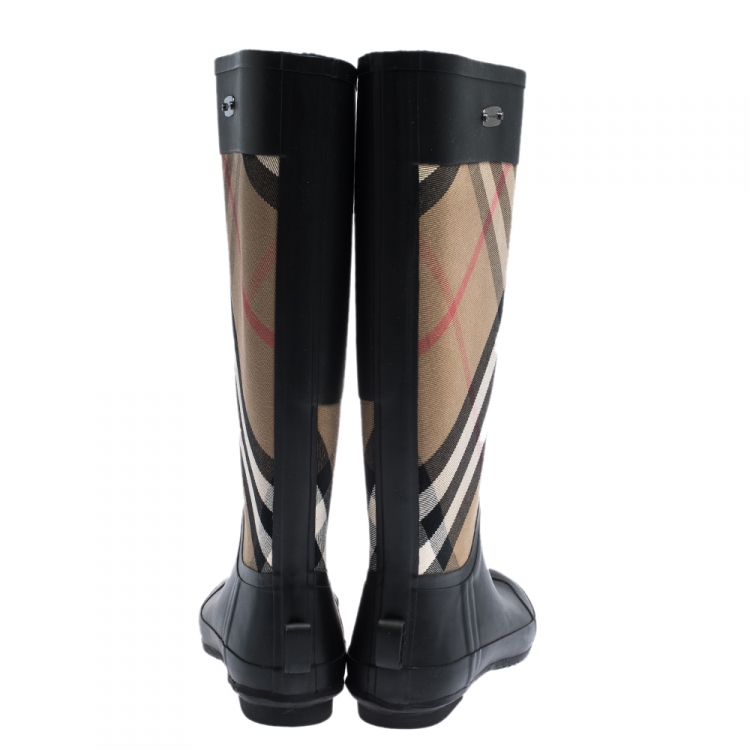 Pre Owned Burberry Black/Beige House Check Fabric And Rubber Clemence Rain Boots Size 39