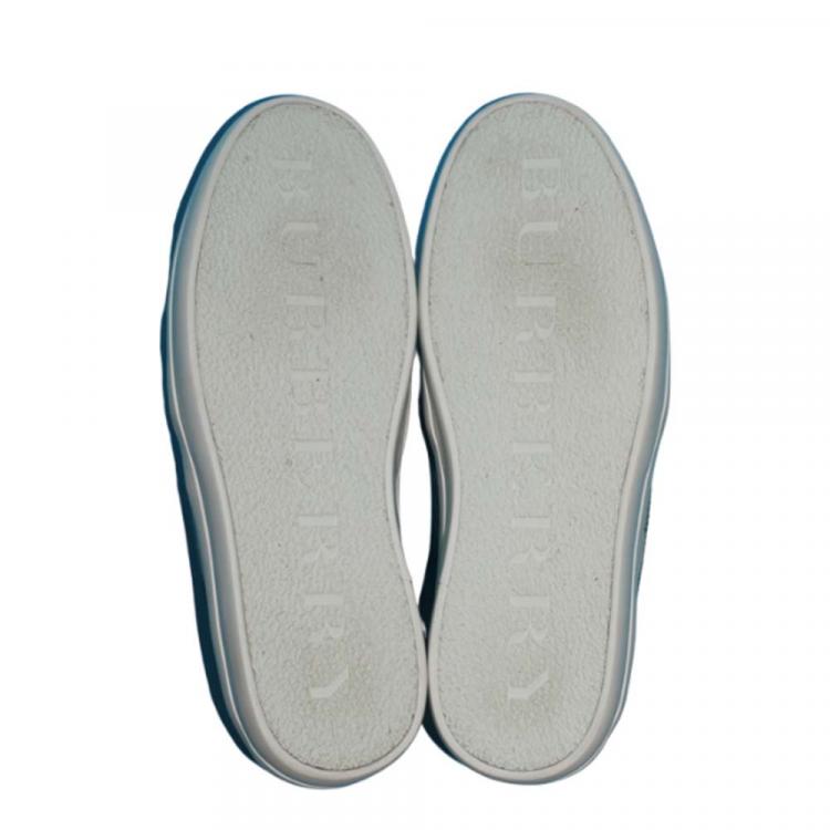 مملوكة مسبقًا Burberry House Check Canvas Slip On Sneakers Size 36
