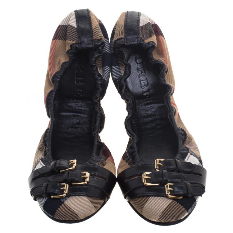 Pre Owned Burberry Brown Novacheck Canvas and Leather Buckle Ballet Flats Size 39