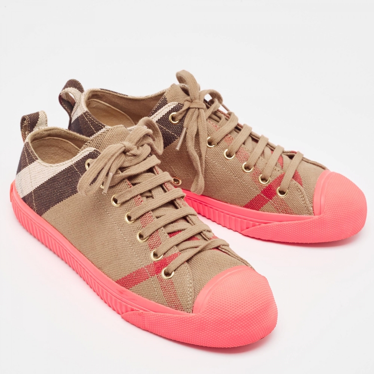 Pre Owned Burberry Pink/Beige Check Canvas And Rubber Low Top Sneakers Size 40