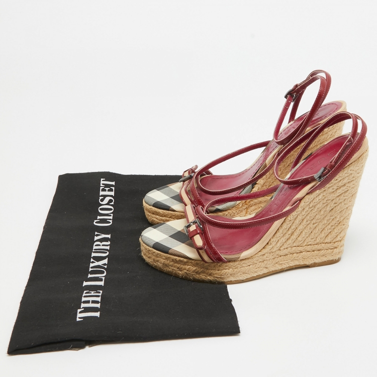 Pre Owned Burberry Red/Beige Patent Leather and House Check Canvas Tenbury Wedge Platform Sandals Size 37