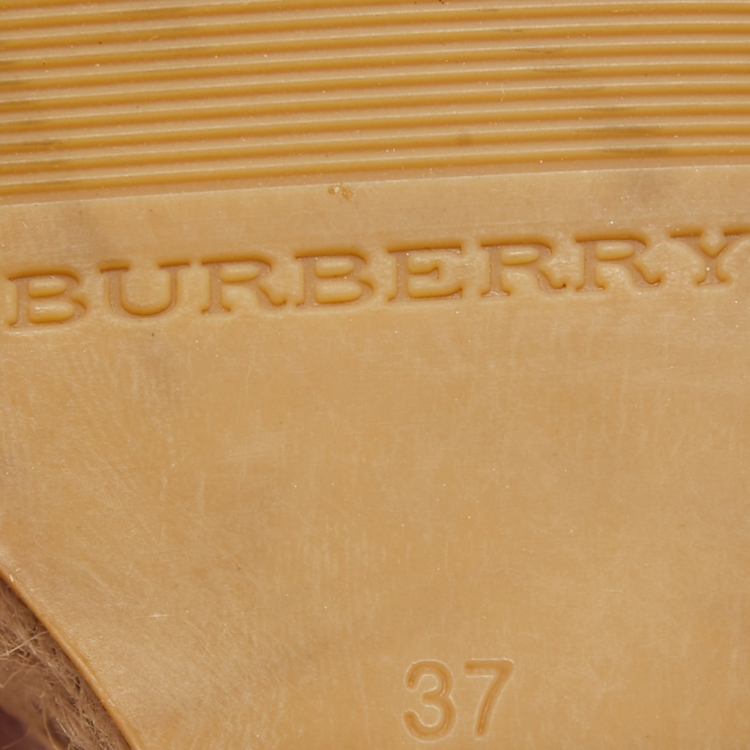 Pre Owned Burberry Red/Beige Patent Leather and House Check Canvas Tenbury Wedge Platform Sandals Size 37