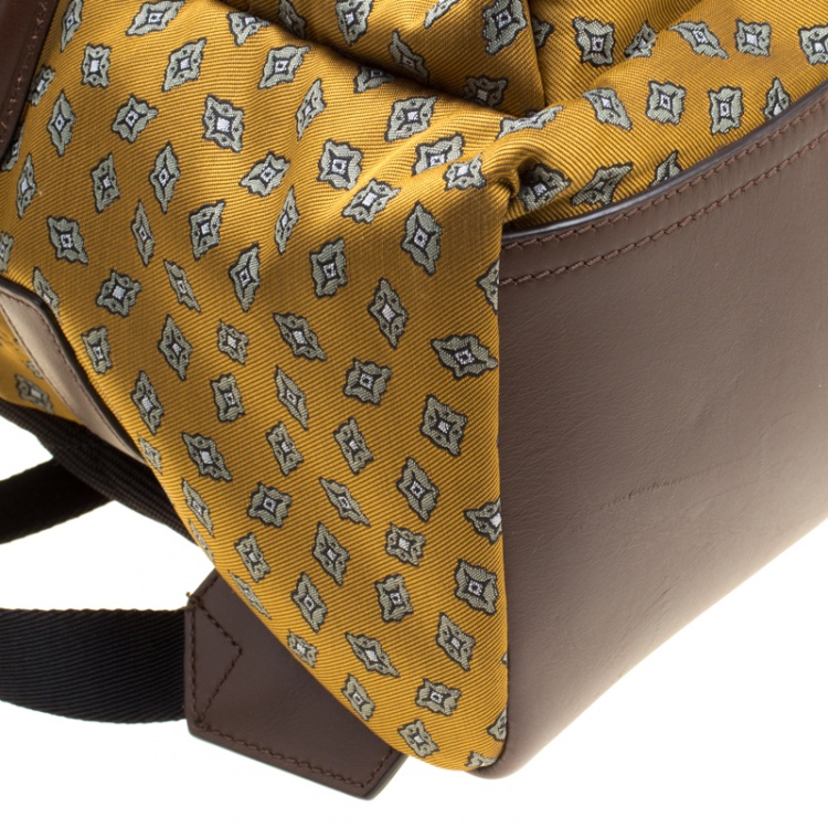 Pre Owned Burberry  Yellow/Black Tie Print Fabric Simple Abbeydale Backpack