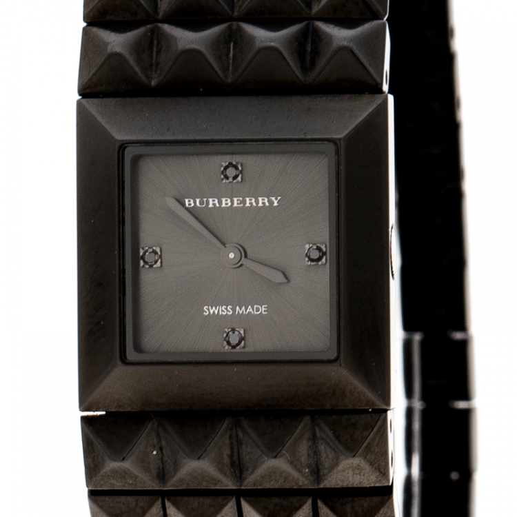 Pre Owned Burberry Black Gauntlet Pyramid Flex Bracelet Women's Wristwatch 20MM