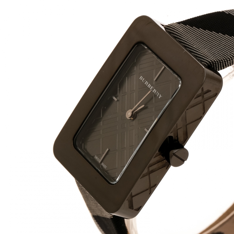 Pre Owned Burberry Black Stainless Steel BU1158 Women's Wristwatch 25 mm
