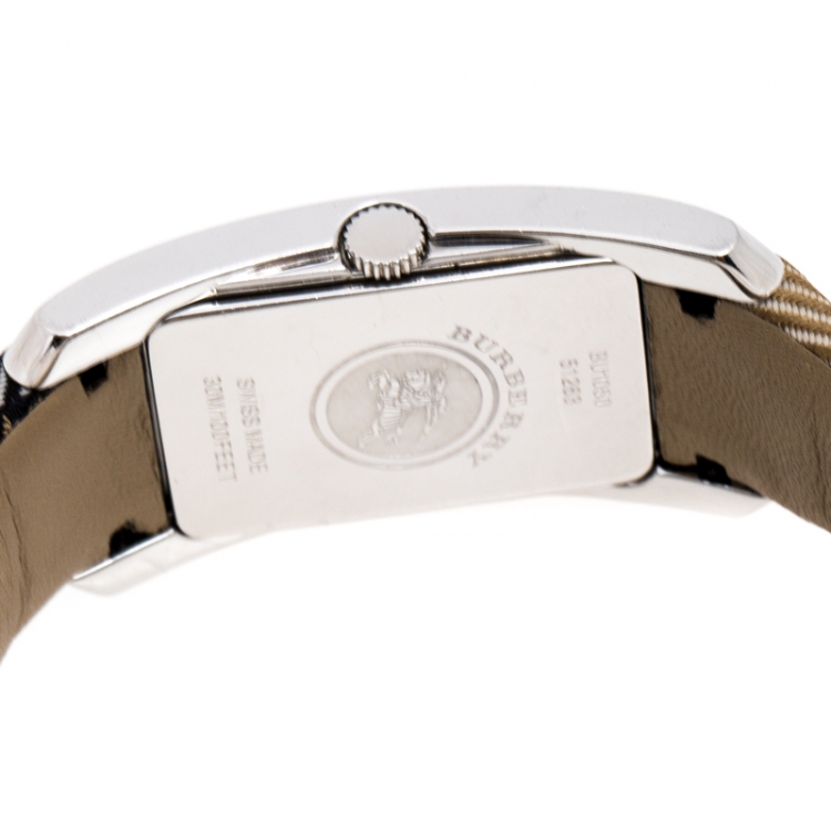Pre Owned Burberry Silver White Stainless Steel Heritage BU1050 Women's Wristwatch 25 mm