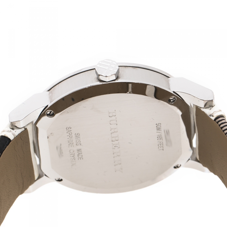 Pre Owned Burberry Grey Stainless Steel Classic BU9009 Women's Wristwatch 38 mm