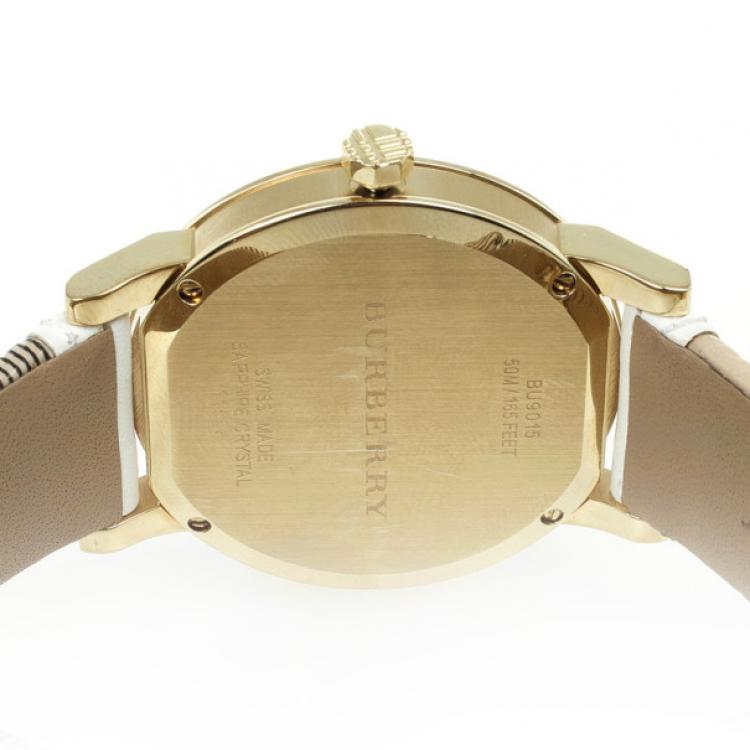 Pre Owned Burberry Nova Check Leather Gold Plated Womens Wristwatch 38 MM