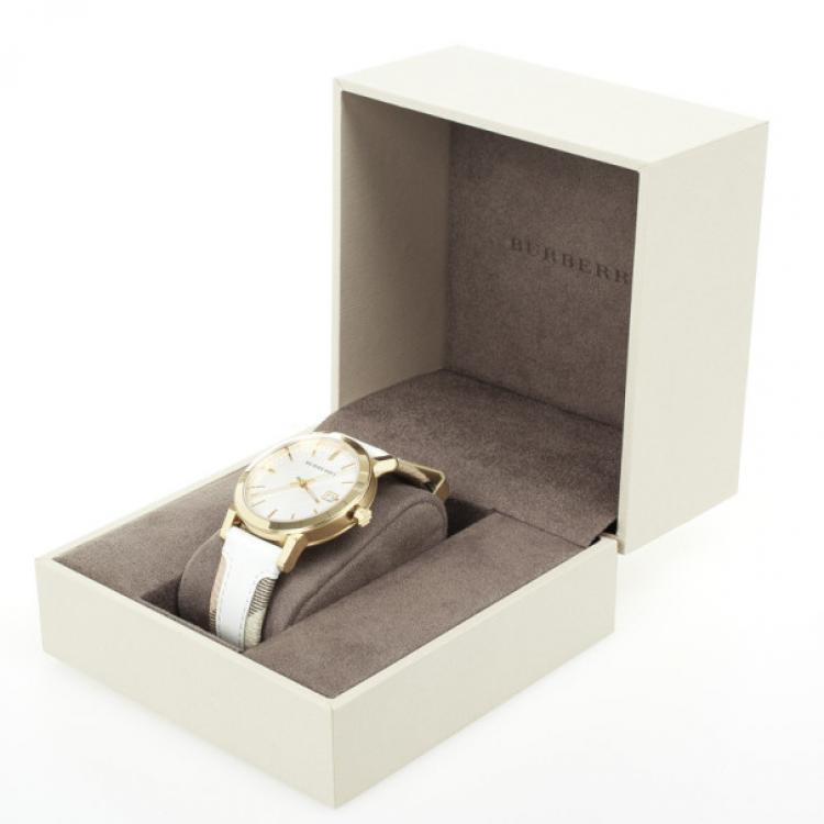 Pre Owned Burberry Nova Check Leather Gold Plated Womens Wristwatch 38 MM