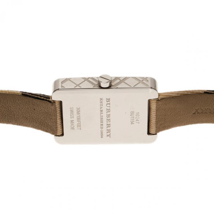 Pre Owned Burberry Silver Stainless Steel 10247/BU1154 Women's Wristwatch 25MM