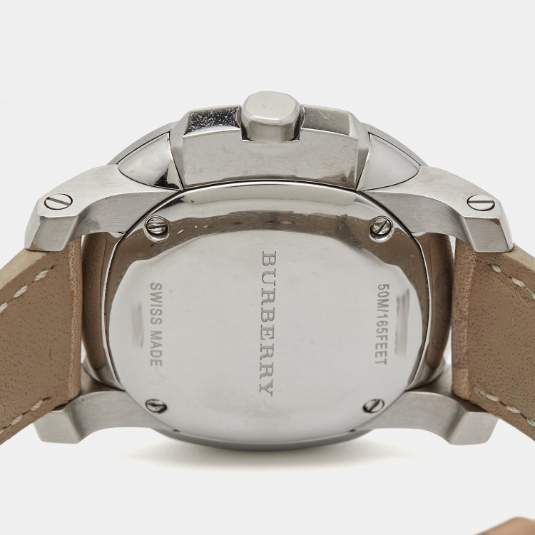 Pre Owned Burberry Champagne Stainless Steel Leather The Britain BBY1500 Women's Wristwatch 38 mm
