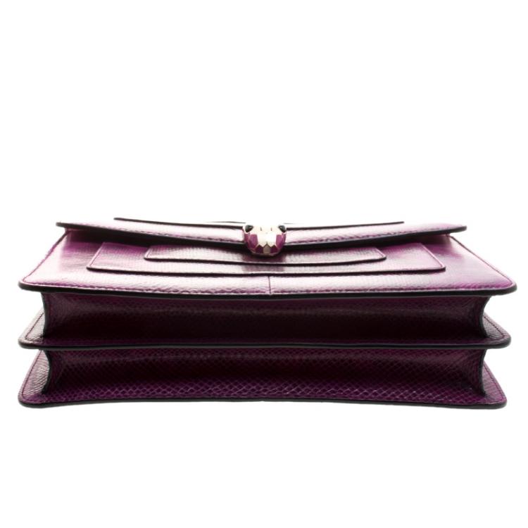مملوكة مسبقًا Bvlgari Magenta Python Medium Serpenti Forever Shoulder Bag
