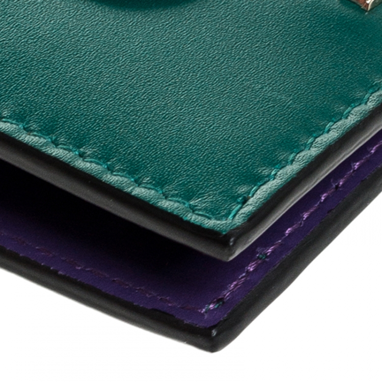 Pre Owned Bvlgari Green Leather Serpenti Forever Bifold Card Holder