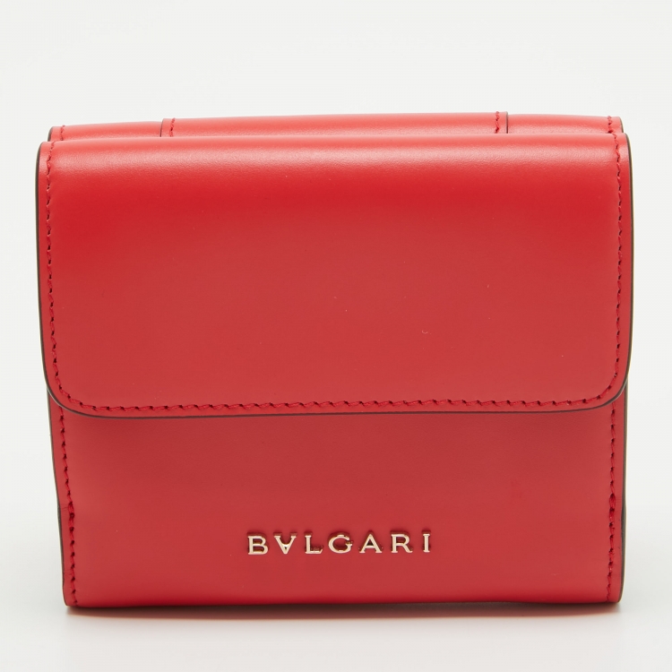 Pre Owned Bvlgari Red Leather Serpenti Forever Trifold Wallet