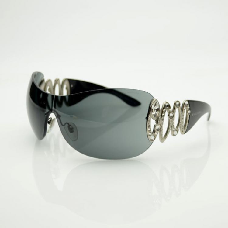 Pre Owned Bvlgari Black 6017B Sunglasses With Crystals