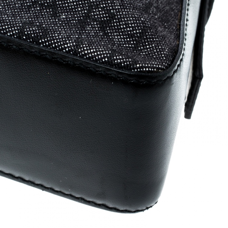 مملوكة مسبقًا Bvlgari Grey/Black Monogram Canvas and Leather Pochette